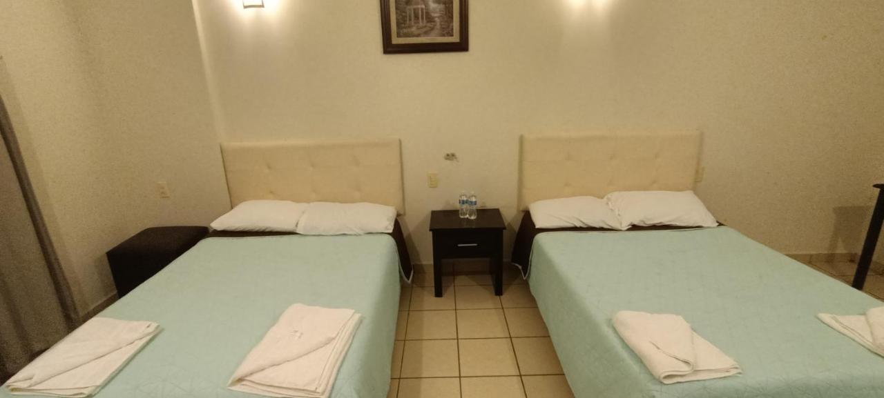 Hotel La Estancia Río Verde Dış mekan fotoğraf