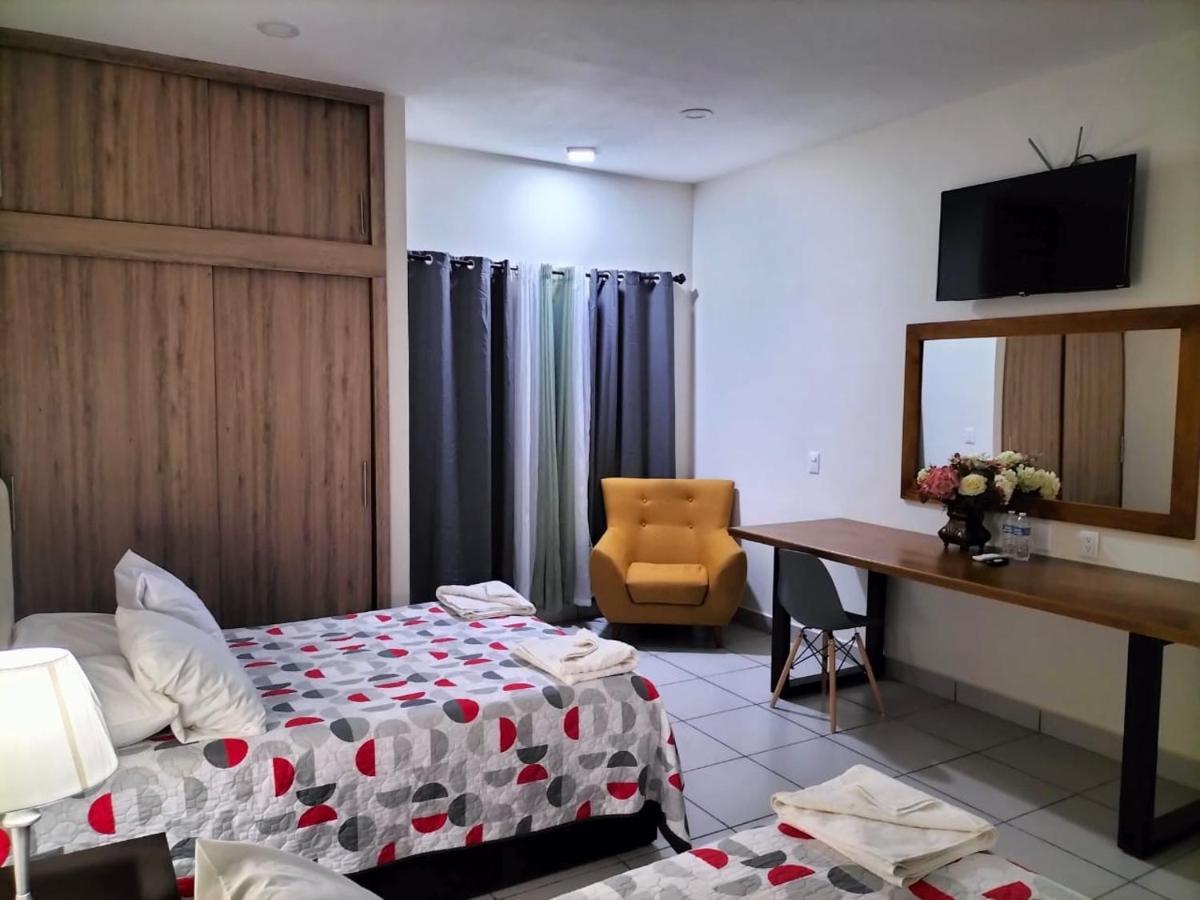 Hotel La Estancia Río Verde Dış mekan fotoğraf