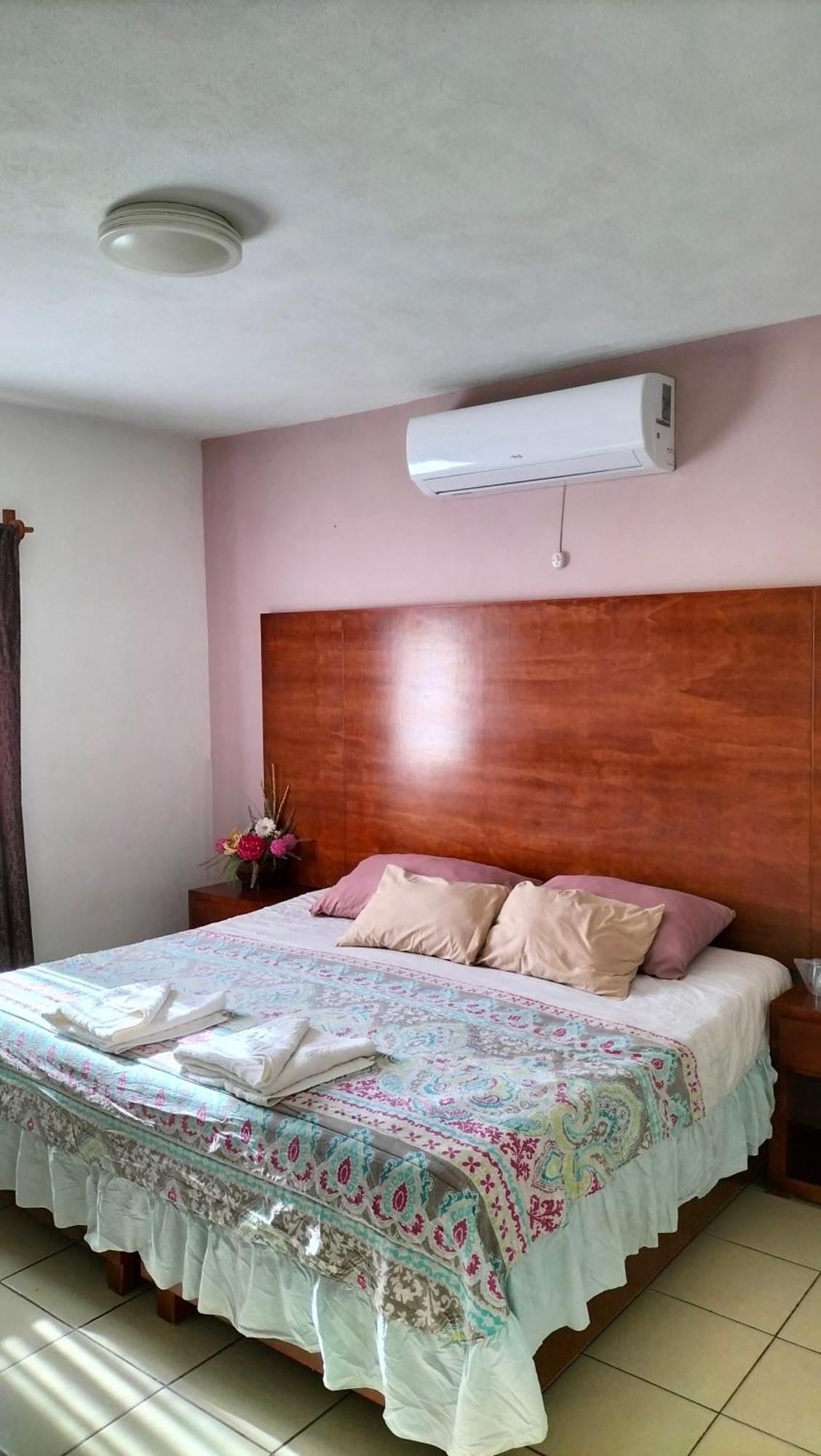 Hotel La Estancia Río Verde Dış mekan fotoğraf