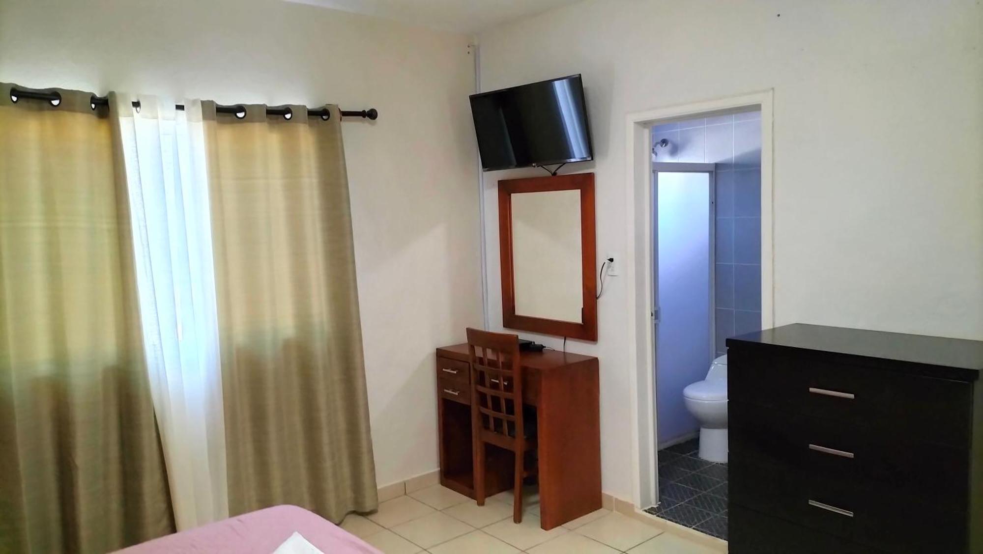 Hotel La Estancia Río Verde Dış mekan fotoğraf
